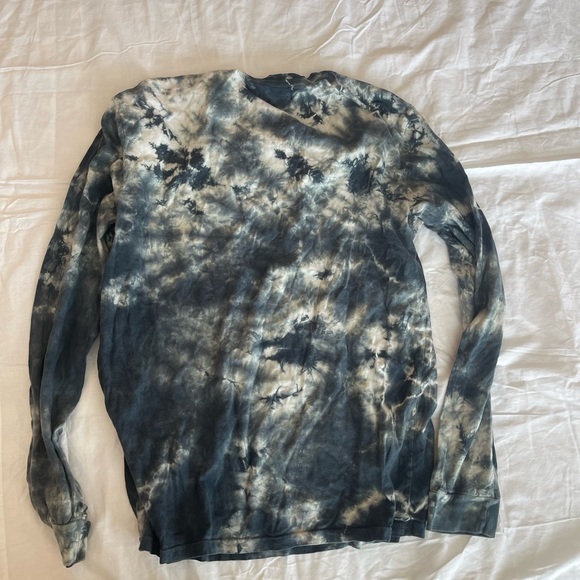 Long Sleeve tie dye Shirt - Picture 3 of 3